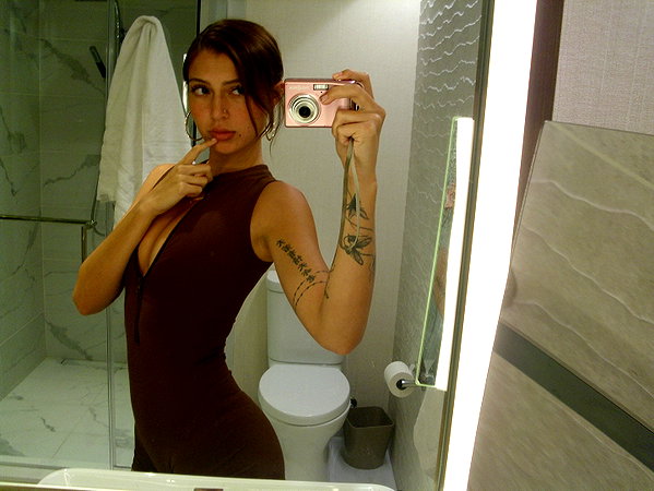 cialikechia instagram image archive image