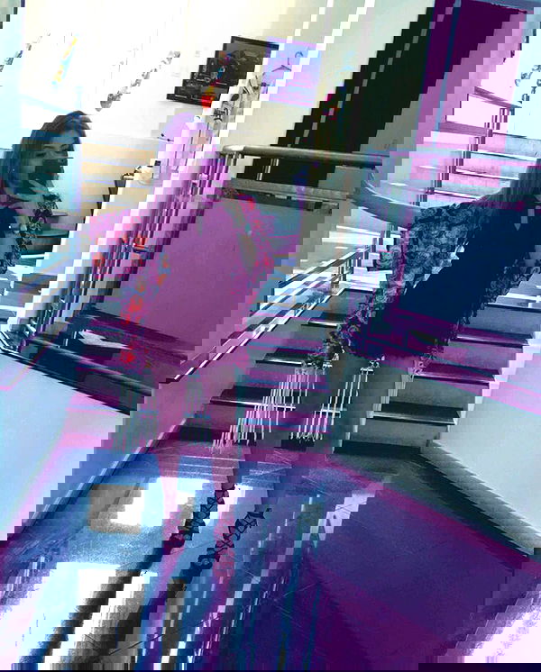 corinnakopf image ~ Altpins