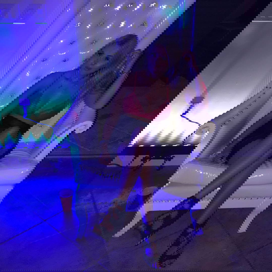 corinnakopf instagram image archive image