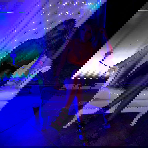 corinnakopf image ~ Altpins