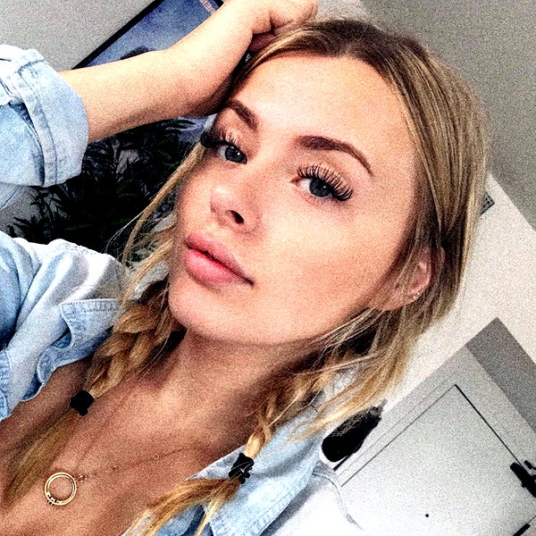 corinnakopf instagram image archive image