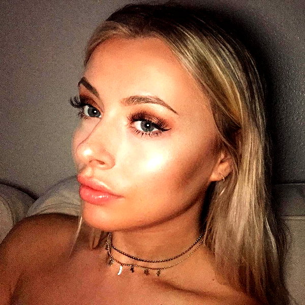corinnakopf instagram image archive image