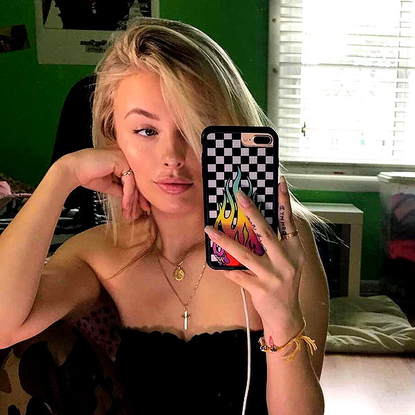 corinnakopf instagram image archive image
