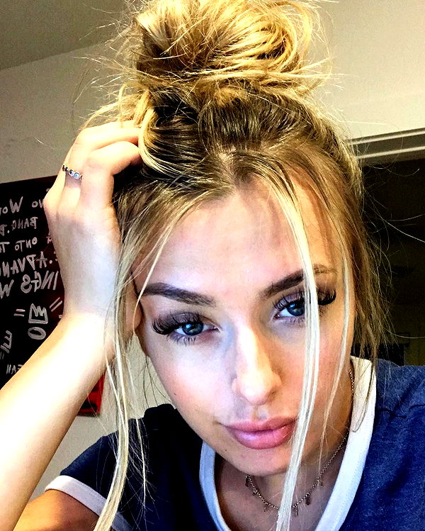 corinnakopf instagram image archive image