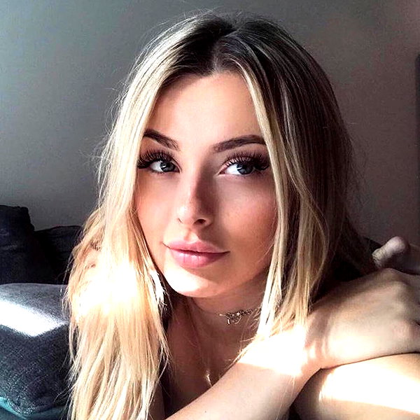 corinnakopf instagram image archive image