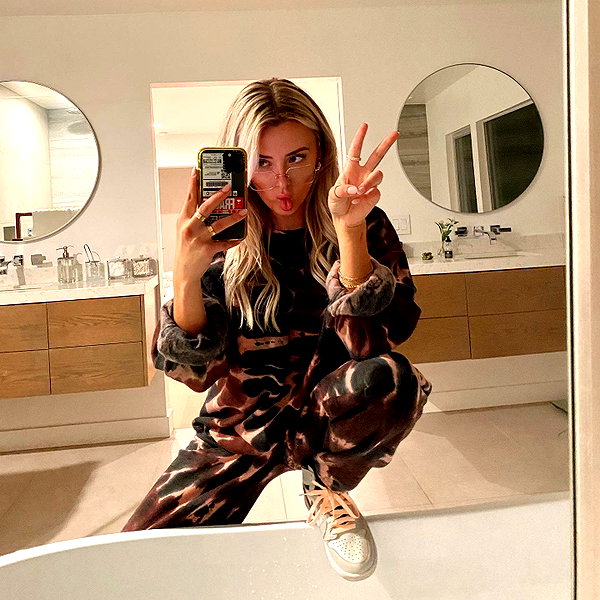 corinnakopf instagram image archive image