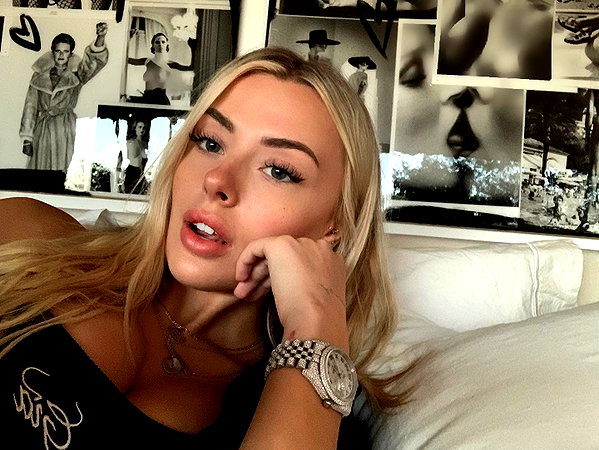 corinnakopf instagram image archive image