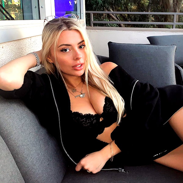 corinnakopf instagram image archive image