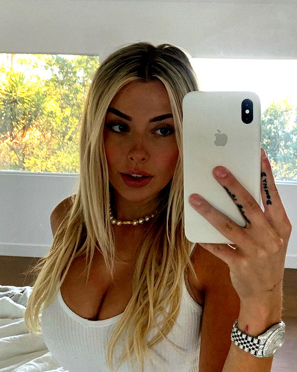 corinnakopf instagram image archive image