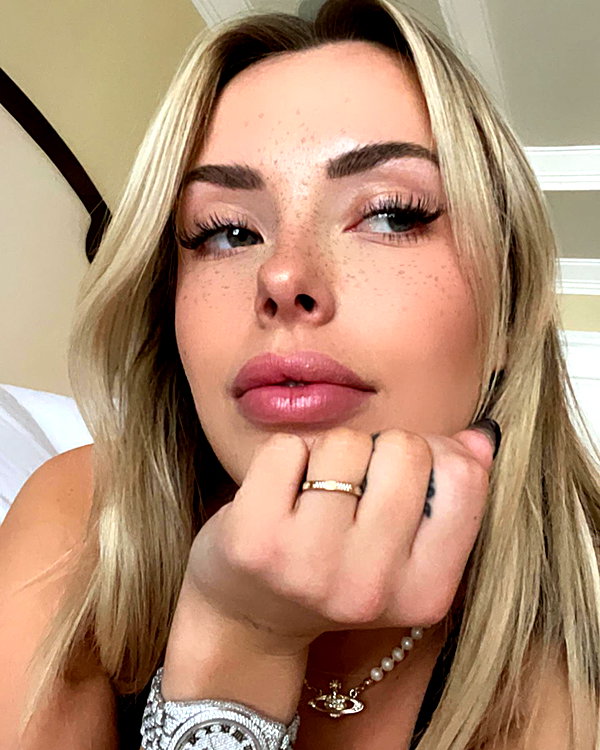 corinnakopf instagram image archive image
