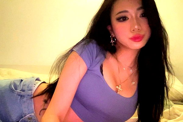 cozmili93 instagram image archive image