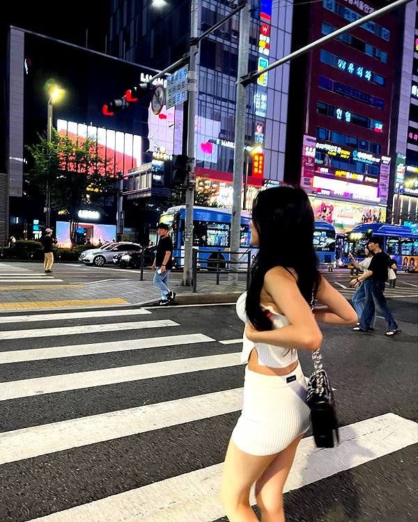 cozmili93 instagram image archive image