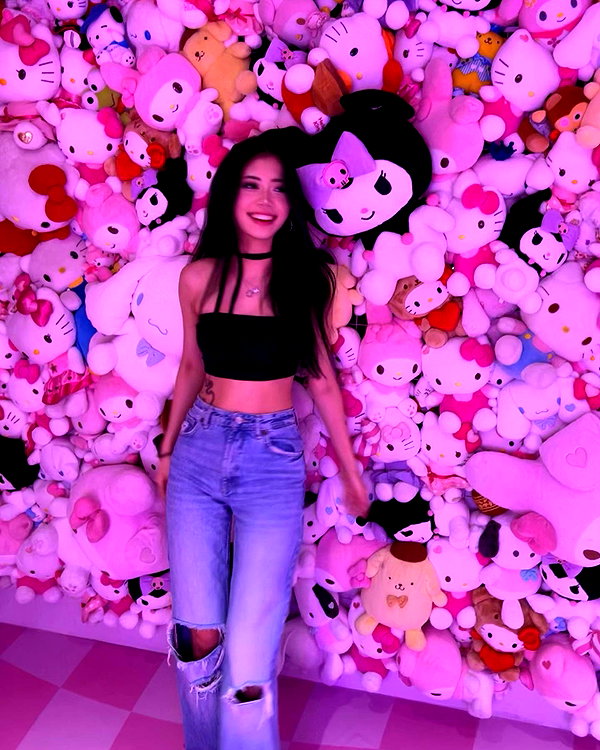 cozmili93 instagram image archive image