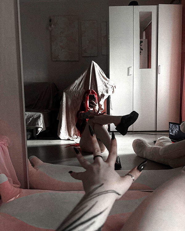 crocatana instagram image archive image