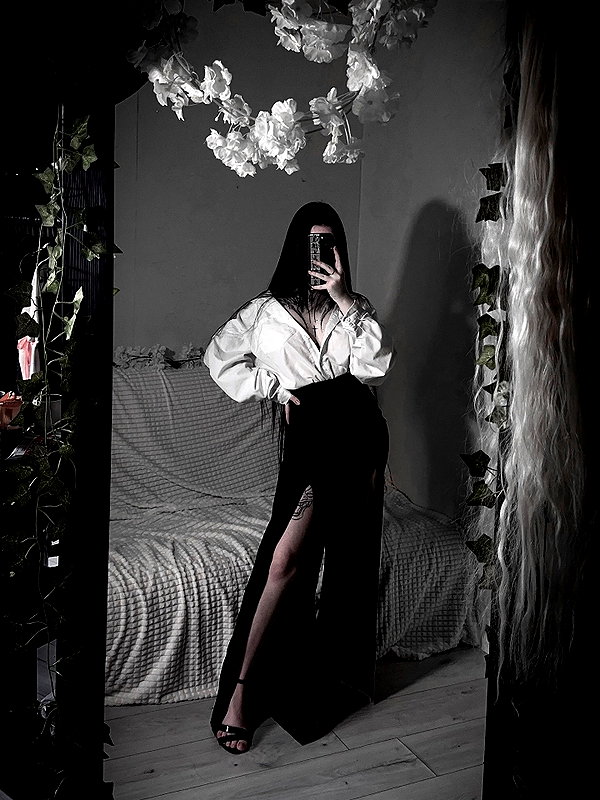 crocatana instagram image archive image