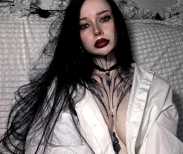 crocatana instagram image archive image
