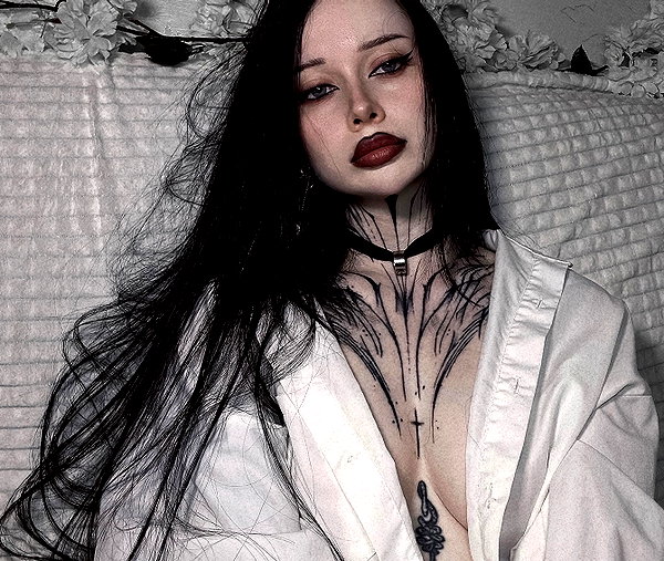 crocatana instagram image archive image