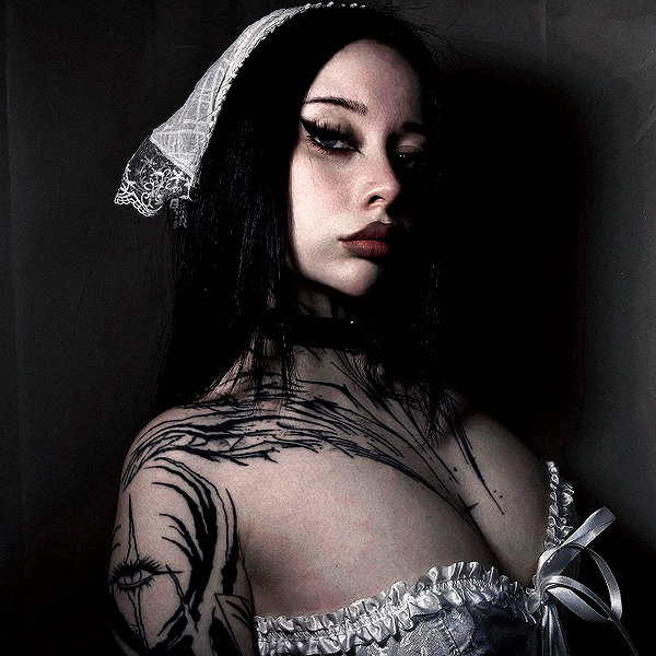 crocatana instagram image archive image