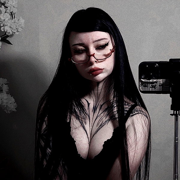 crocatana instagram image archive image