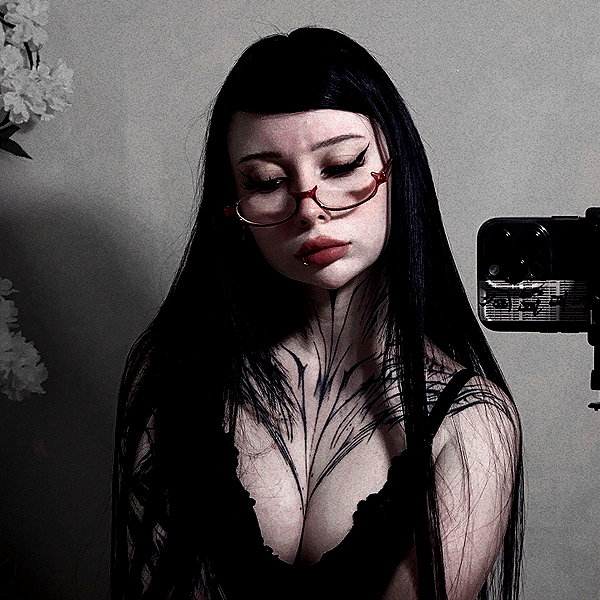 crocatana instagram image archive image