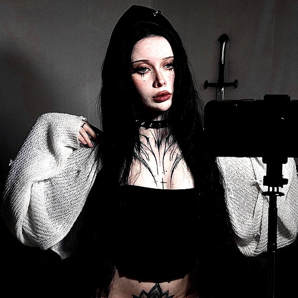 crocatana instagram image archive image