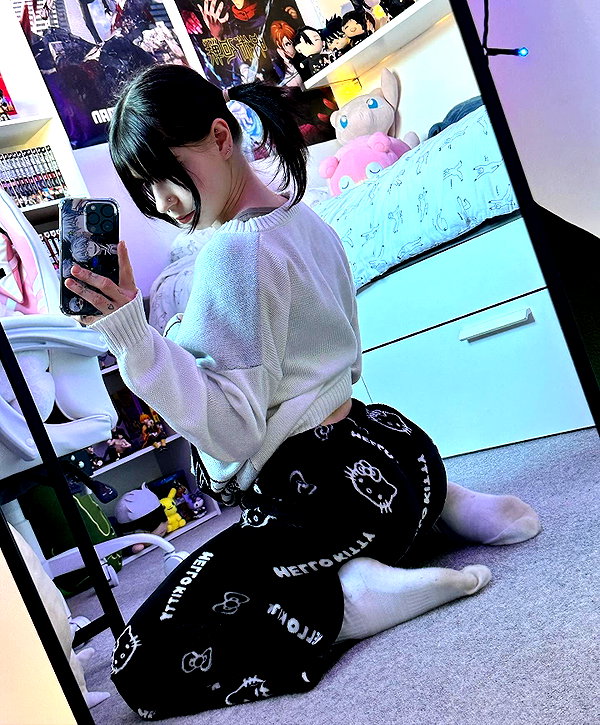 cyber.rue instagram image archive image