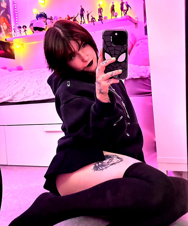 cyber.rue instagram image archive image