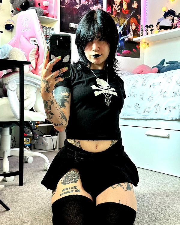 cyber.rue instagram image archive image