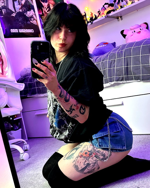 cyber.rue instagram image archive image