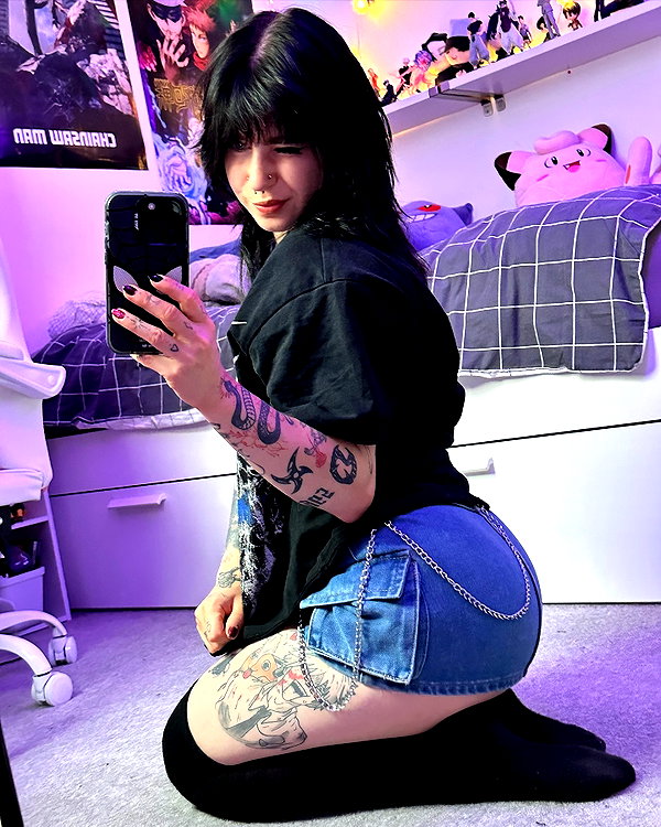 cyber.rue instagram image archive image