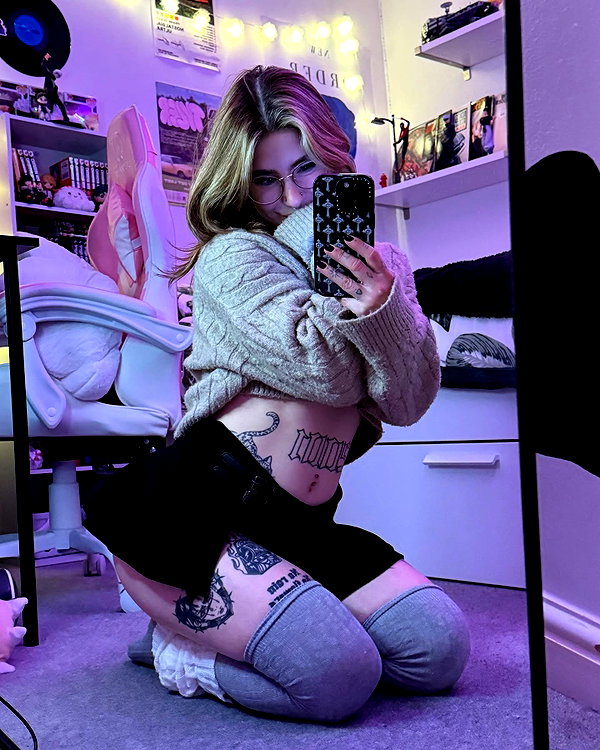 cyber.rue instagram image archive image