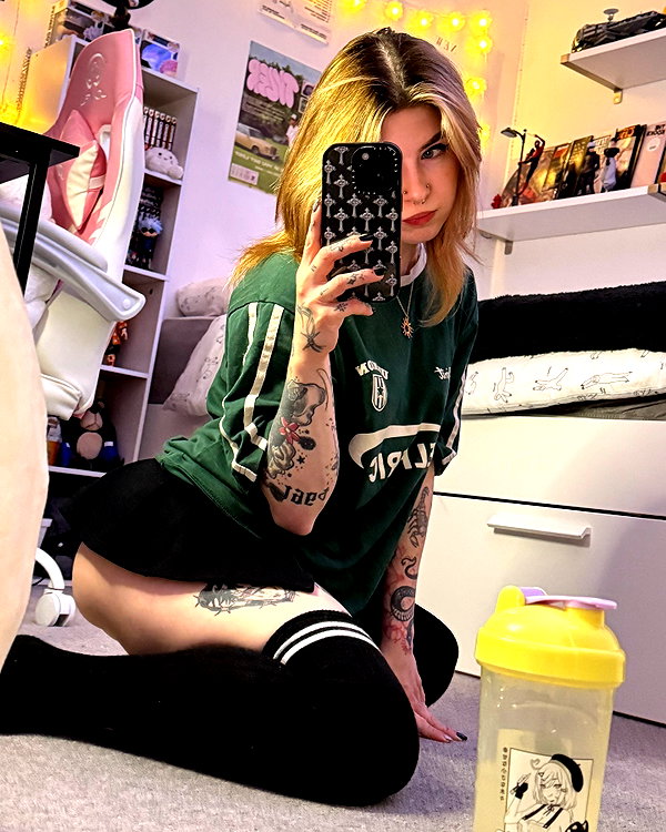 cyber.rue instagram image archive image