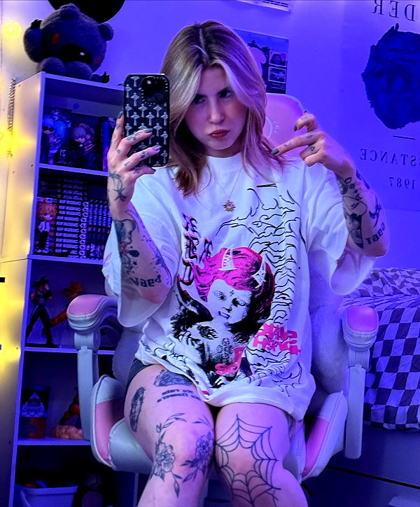 cyber.rue instagram image archive image