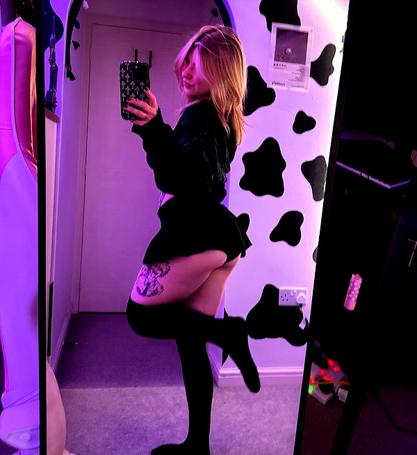 cyber.rue instagram image archive image
