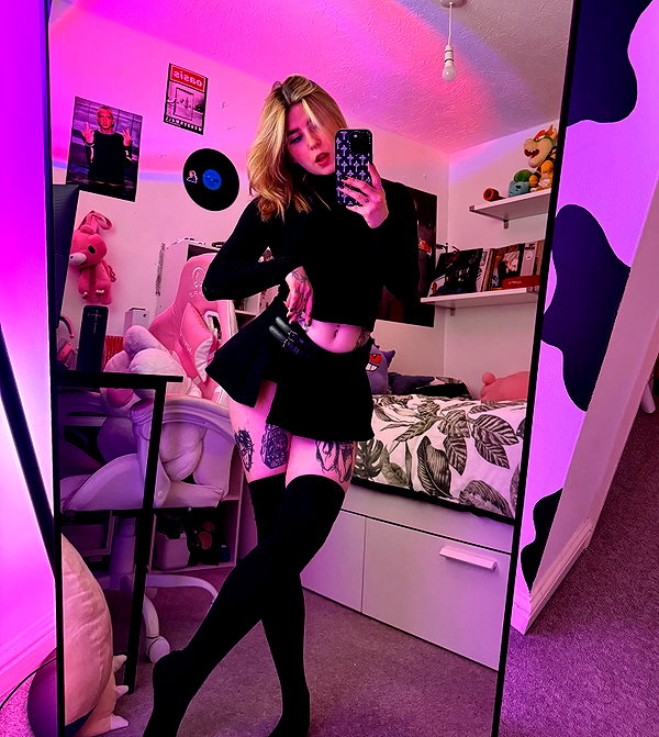 cyber.rue instagram image archive image