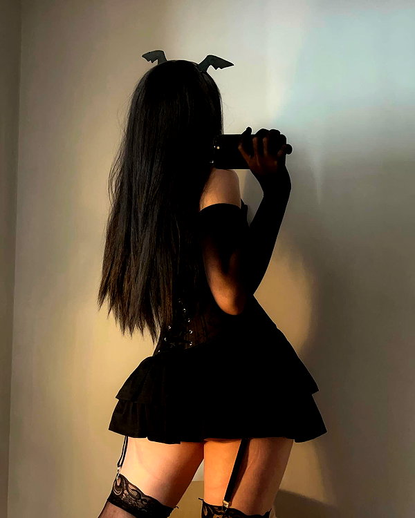 cyberkitty_____ instagram image archive image