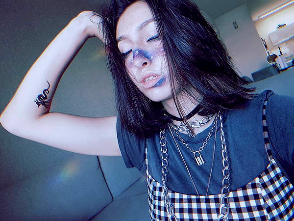da.rk_.angel instagram image archive image