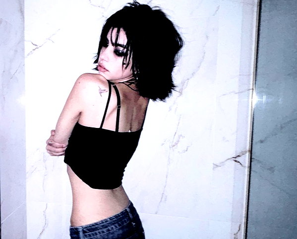 daihanabalieiro instagram image archive image