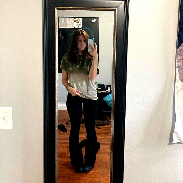dakotabell05 instagram image archive image