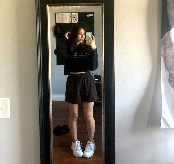 dakotabell05 instagram image archive image
