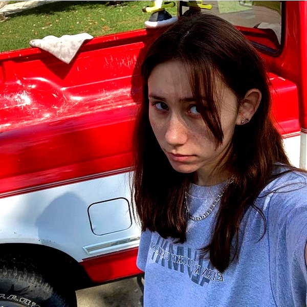 dakotabell05 instagram image archive image