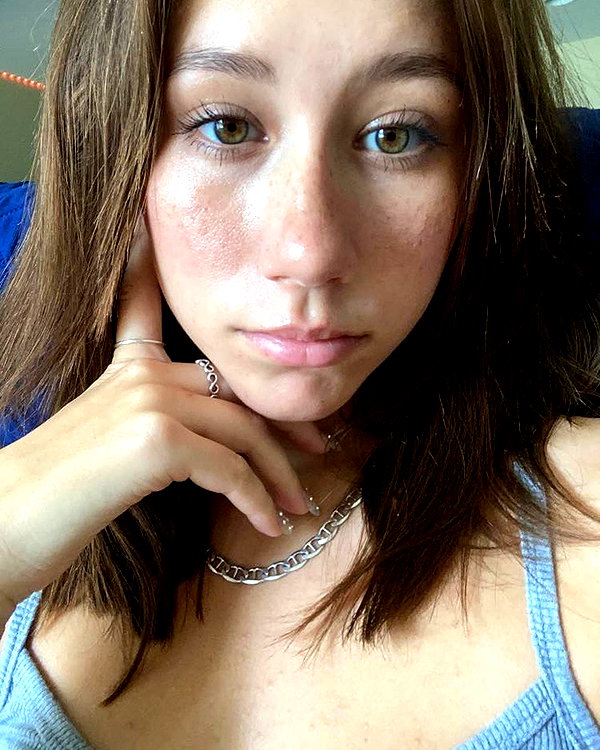 dakotabell05 instagram image archive image