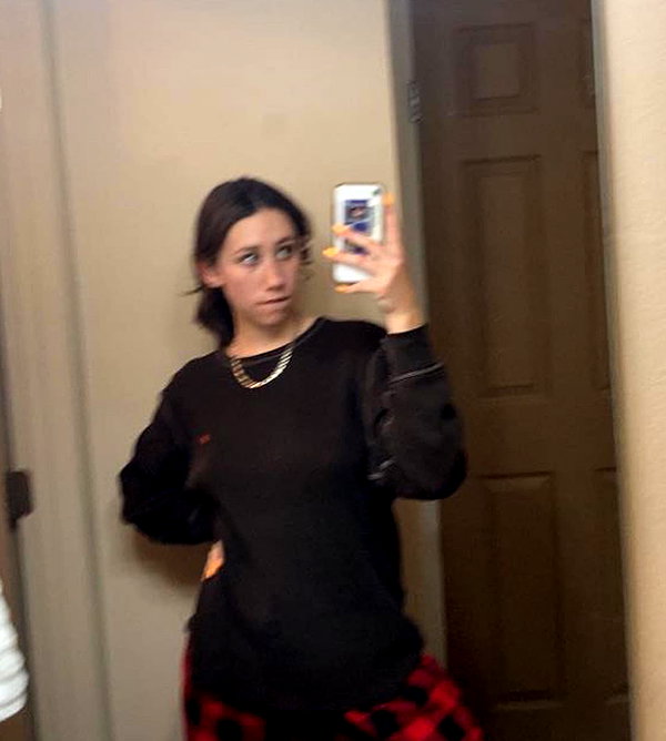 dakotabell05 instagram image archive image