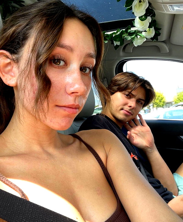 dakotabell05 instagram image archive image