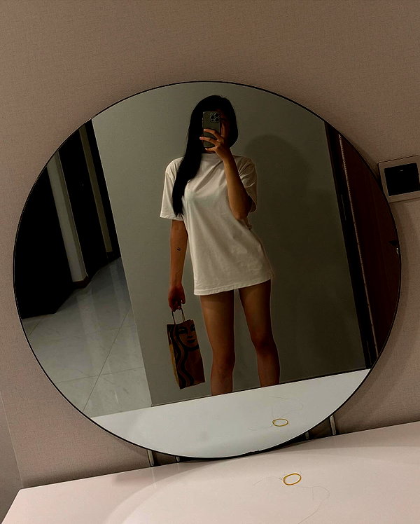 danchiii6403__ instagram image archive image