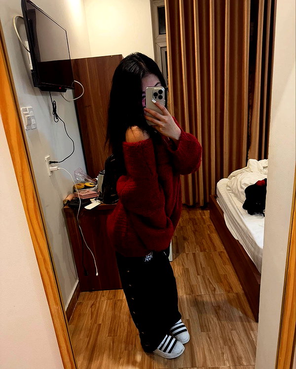 danchiii6403__ instagram image archive image