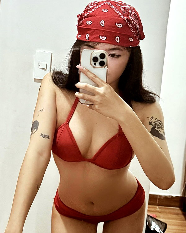 danchiii6403__ instagram image archive image