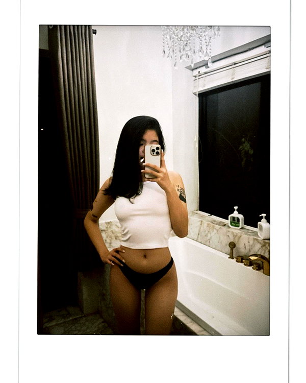 danchiii6403__ instagram image archive image