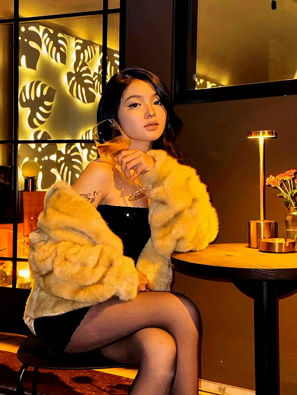 danchiii6403__ instagram image archive image