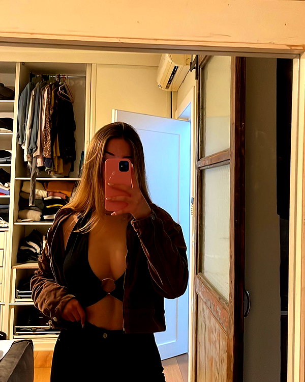 daniellep___ instagram image archive image